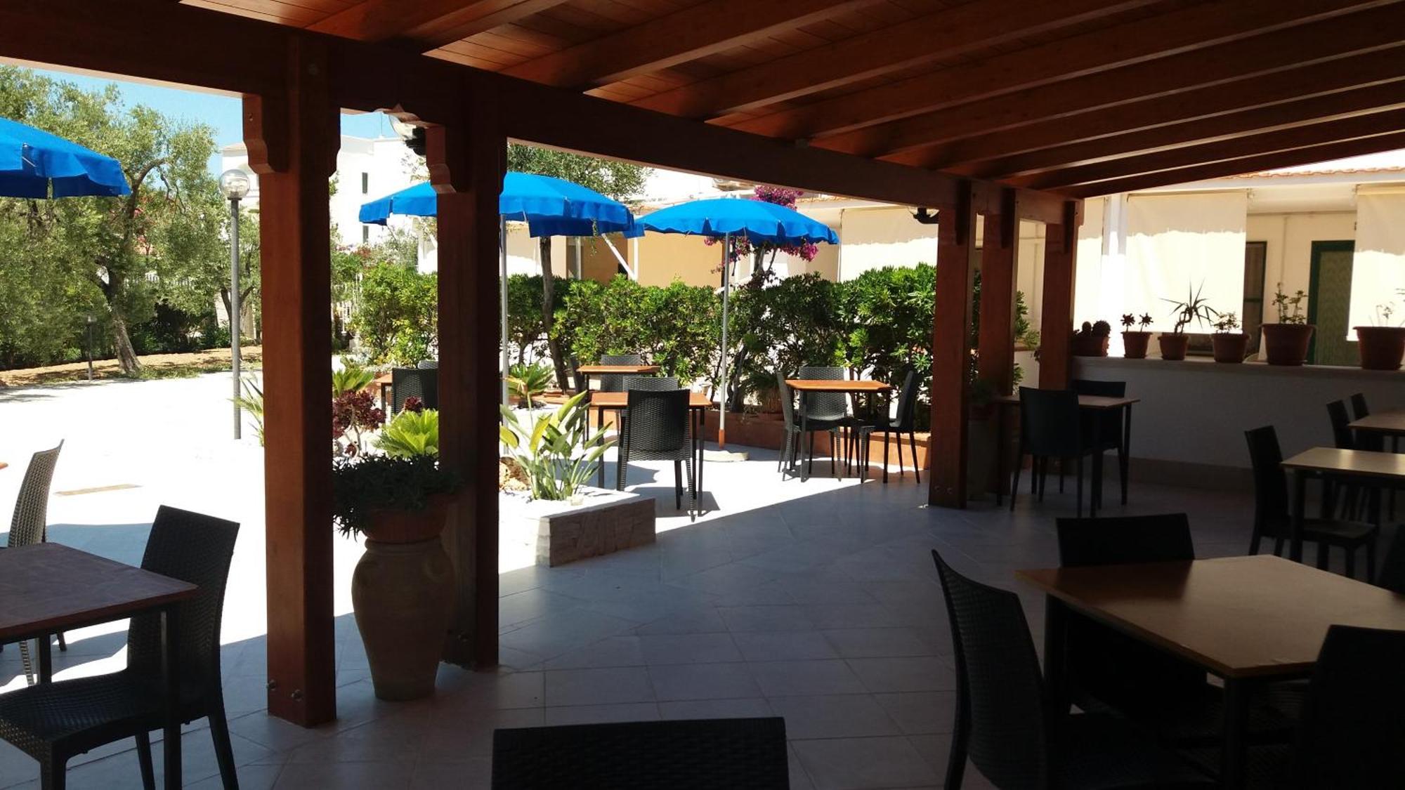 Hotel Residence Villa Ascoli Vieste Exterior foto